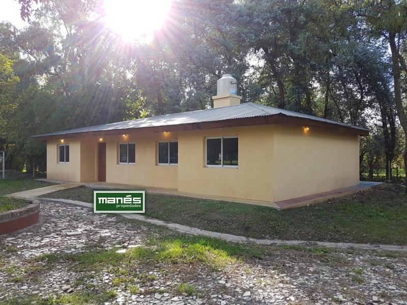 Manés Propiedades Casa a estrenar en el barrio cerrado EUCALIPTUS PILAR (ZONA: Golfer’s CC, Marinas Del Pilar, Rocíos, Palmares, La Emilia, La reserva.)  , sobre una planta: living, cocina, lavadero, dormitorio principal en suite con vestidor, dos dormitorios más con otro baño completo, lote 940 metros, superficie cubierta 130 metros, superficie semicubierta 40 metros. 
SIN EXPENSAS
U$S150.000.
