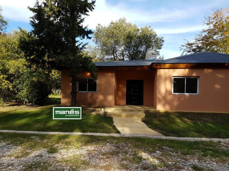 Manés Propiedades Casa a estrenar en el barrio cerrado EUCALIPTUS PILAR,(ZONA: Golfer’s CC, Marinas Del Pilar, RocÃos, Palmares, La Emilia, La reserva.) sobre una planta: living, cocina, lavadero, dormitorio principal en suite, dos dormitorios más con otro baño completo, lote 670 metros, superficie cubierta 95 metros, superficie semicubierta 22 metros.
SIN EXPENSAS
U$S135.000.
Manés Propiedades Casa a estrenar en el barrio cerrado EUCALIPTUS PILAR,(ZONA: Golfer’s CC, Marinas Del Pilar, RocÃos, Palmares, La Emilia, La reserva.) sobre una planta: living, cocina, lavadero, dormitorio principal en suite, dos dormitorios más con otro baño completo, lote 670 metros, superficie cubierta 95 metros, superficie semicubierta 22 metros.
SIN EXPENSAS
U$S135.000.